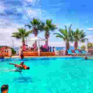 Sun and Sea Beach Hotel, 2 of 5