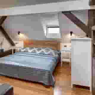 Old Town Square Apartments, 4 of 5