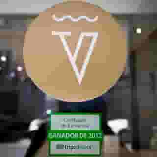 YOU & CO. J. Botánico Boutique, 2 of 5