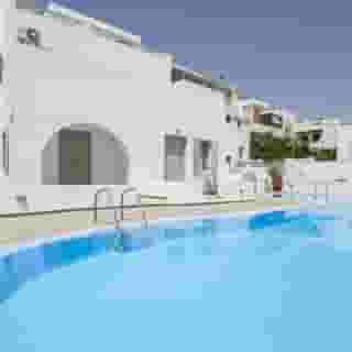 Nissos Thira, 1 of 5