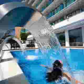 Allon Mediterrania, 3 of 5