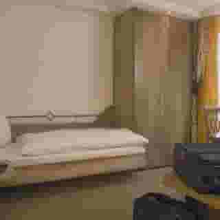 Zum schwarzen Reiter, 4 of 5