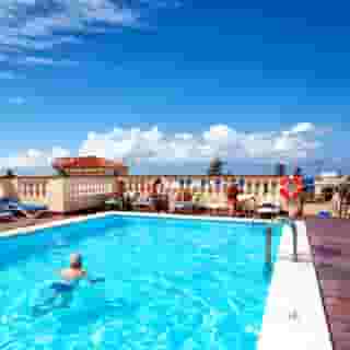 Be Smart Florida Plaza, 1 of 5