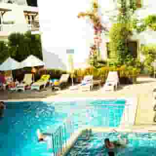 Manuela Hotel, 2 of 5