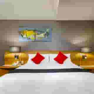 Mandarin Carton, 3 of 5