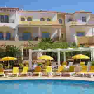 Luz Bay Club, 1 of 5