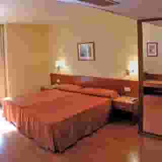 Barcelona Atiram Hotels, 3 of 5