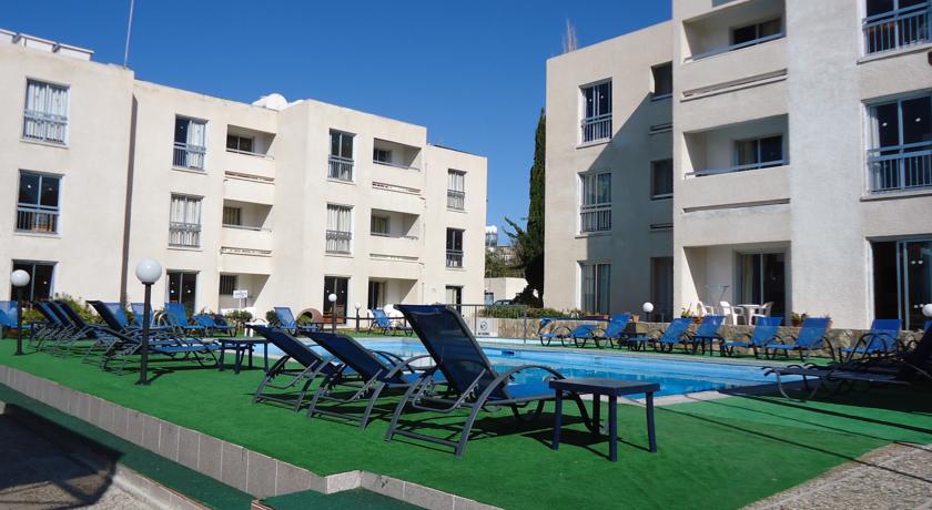 Daphne Hotel Apartments Пафос