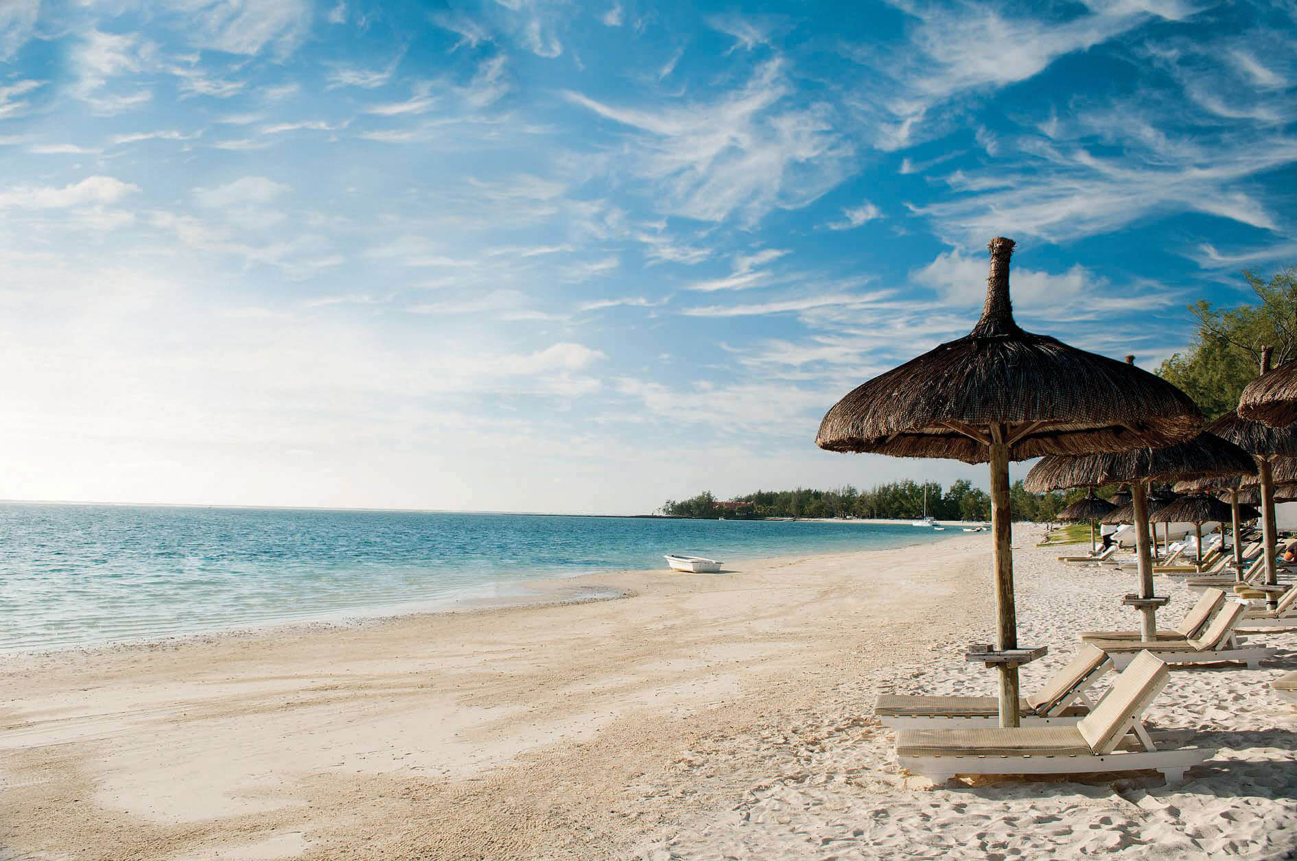 Veranda Palmar Beach - Belle Mare, Flacq - On The Beach