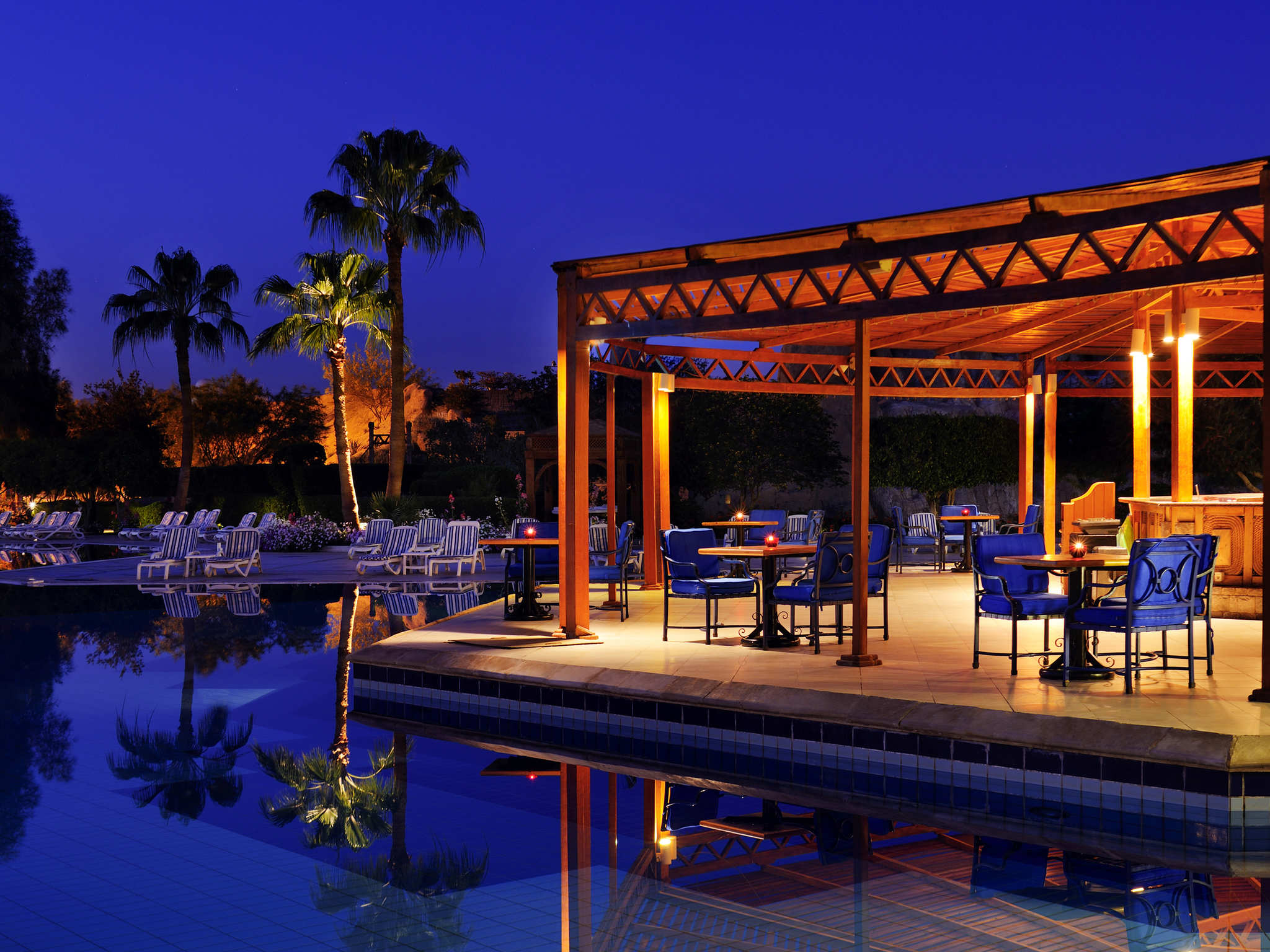 Naama Bay Promenade Beach Resort Managed By Accor - Sharm El Sheikh - On  The Beach