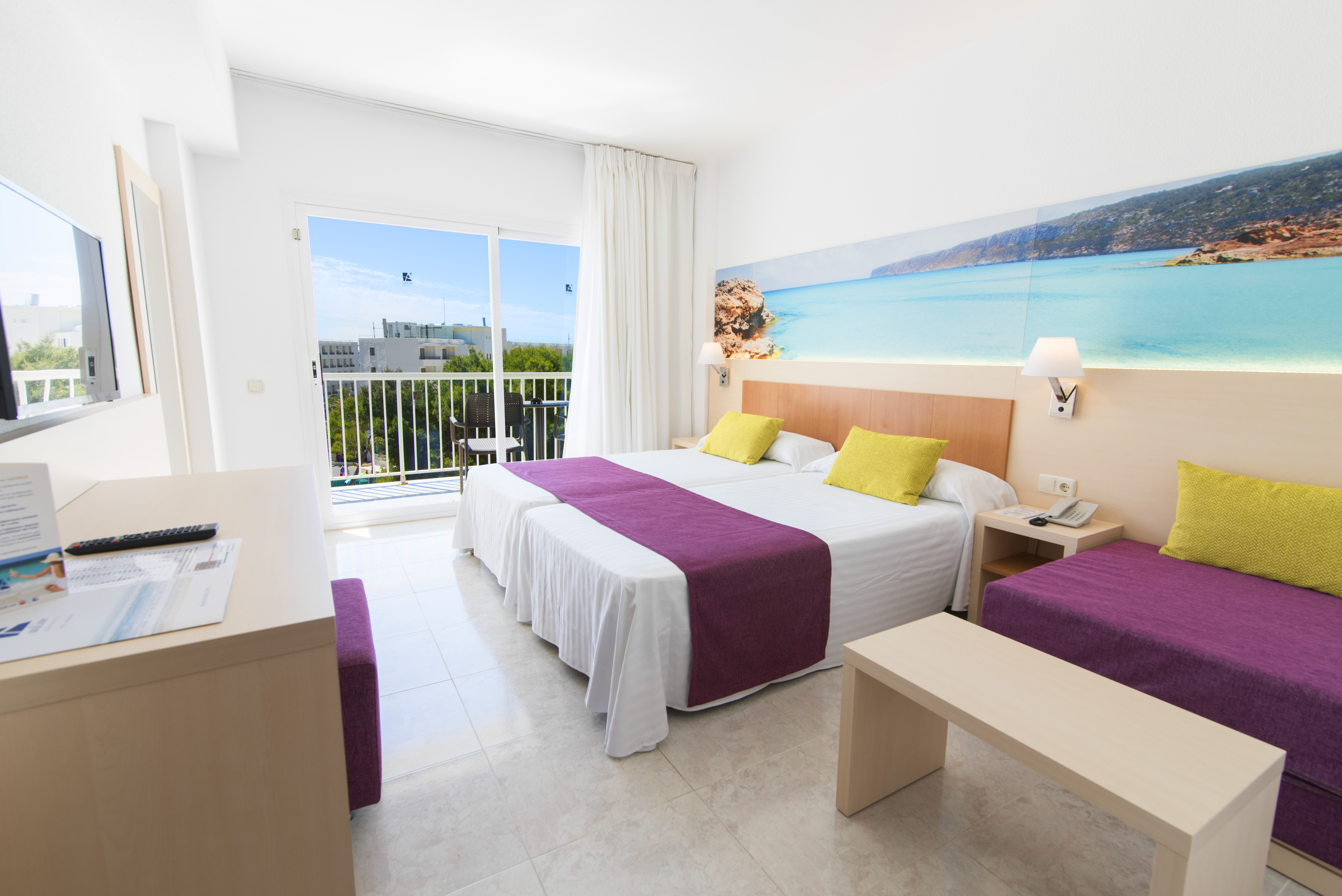 Coral Beach by LLUM - Es Cana, Ibiza - On The Beach