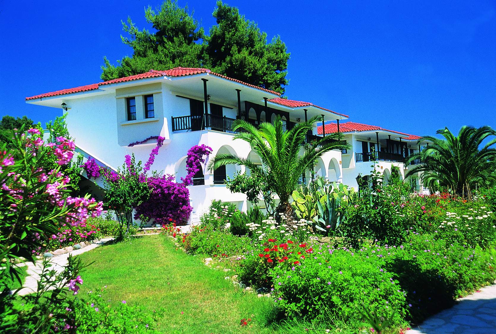 Chrousso Village Paliouri Halkidiki On The Beach